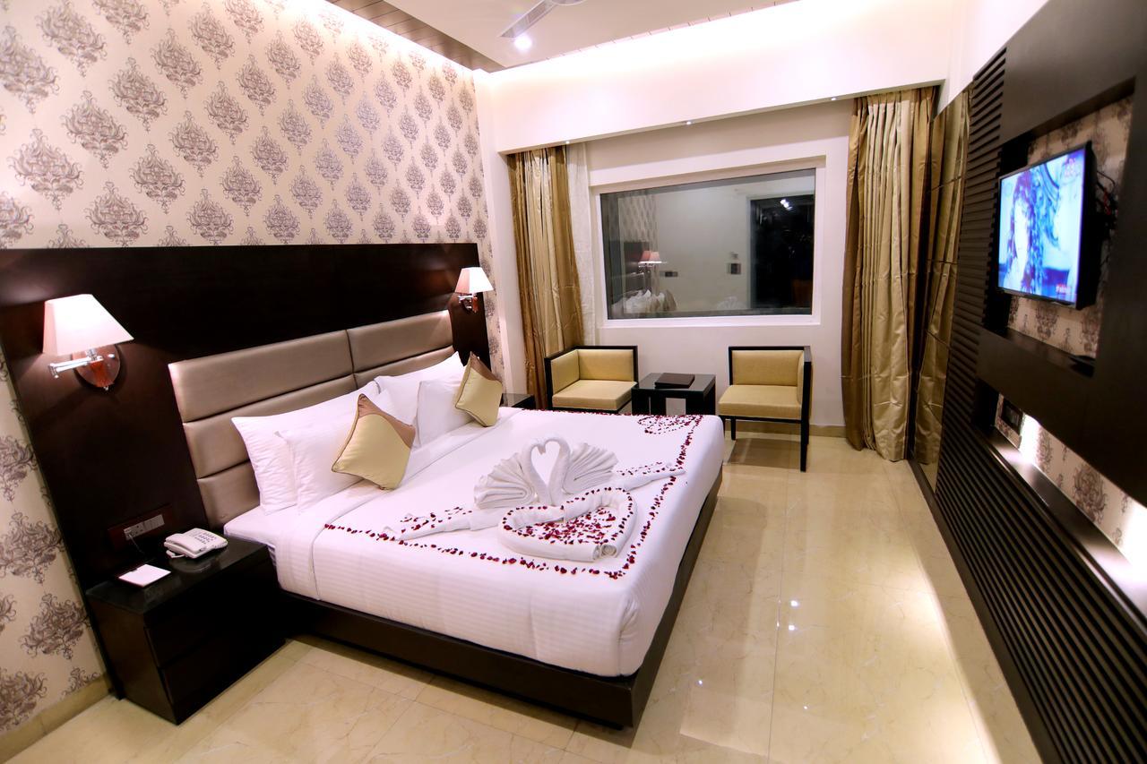 Hotel Grand Orchid Харидвар Экстерьер фото