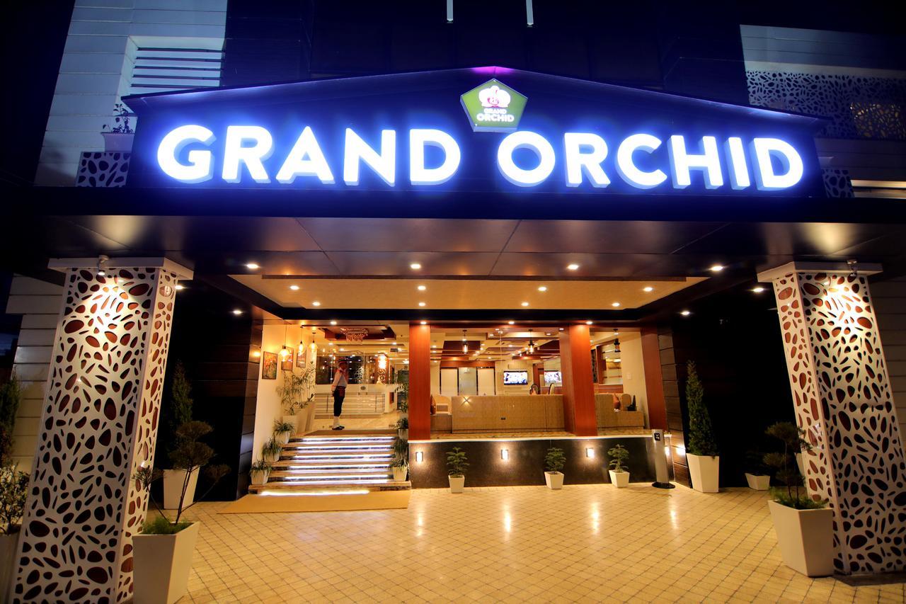 Hotel Grand Orchid Харидвар Экстерьер фото