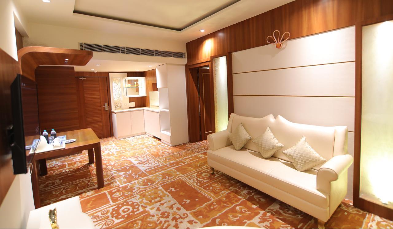 Hotel Grand Orchid Харидвар Экстерьер фото